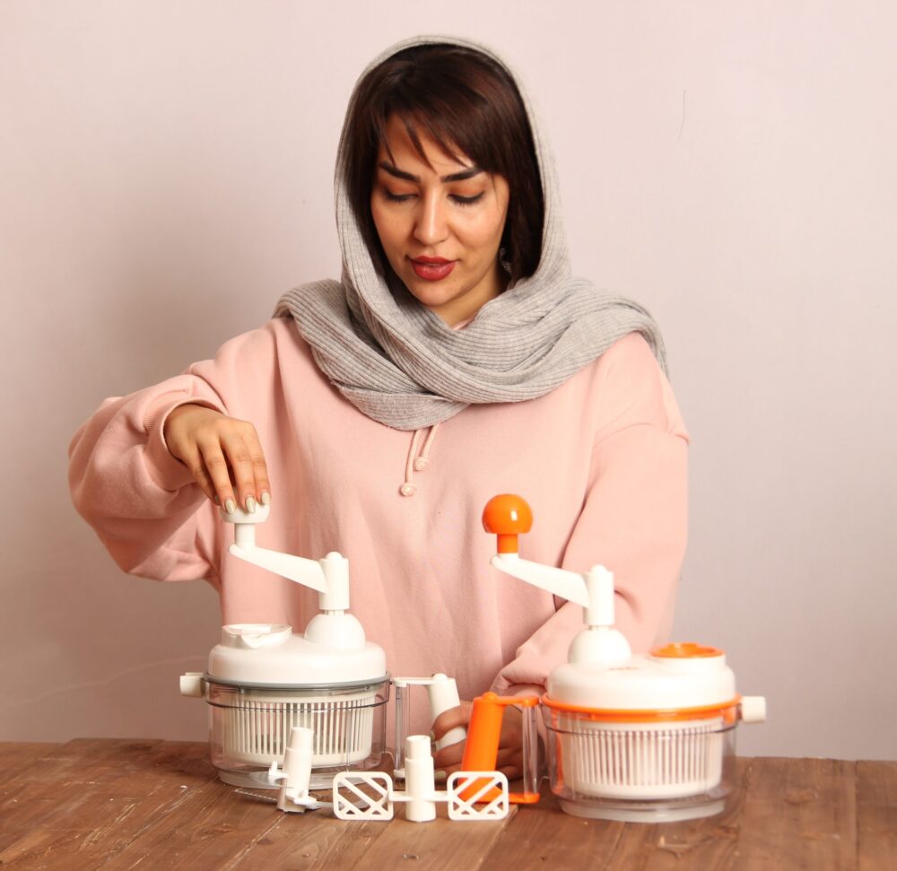 همه کاره باریکو - تصویر 2